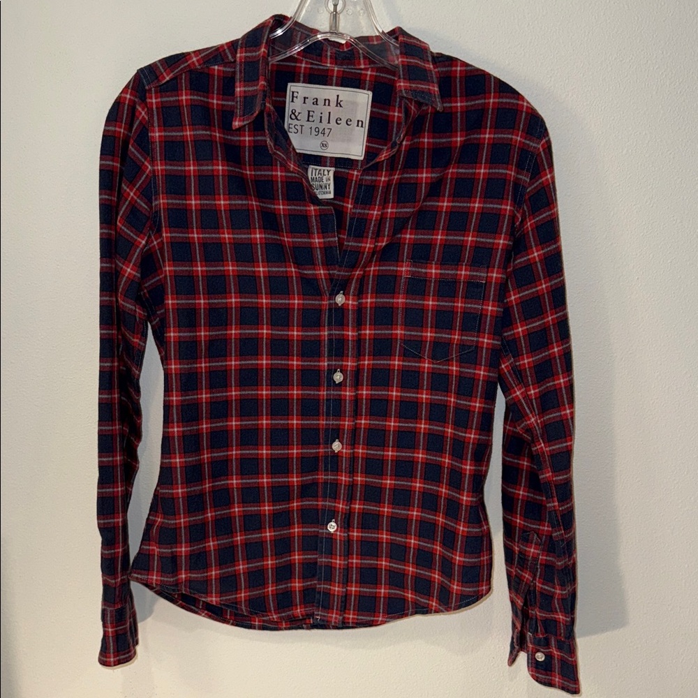 Frank & Eileen Classic Red and Blue Checkered Shirt